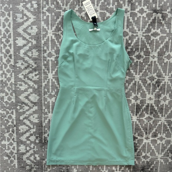 NWT Mint Green BB Dakota 6 Mini Dress Lined Cutouts Sleeveless Summer - Picture 5 of 16